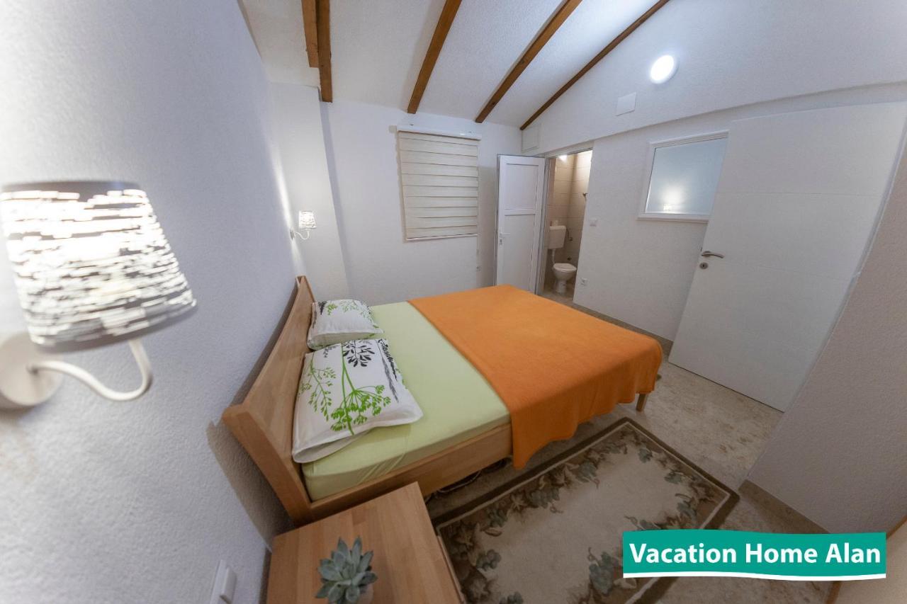 Vacation Home Alan 2 Kulen Vakuf Zewnętrze zdjęcie