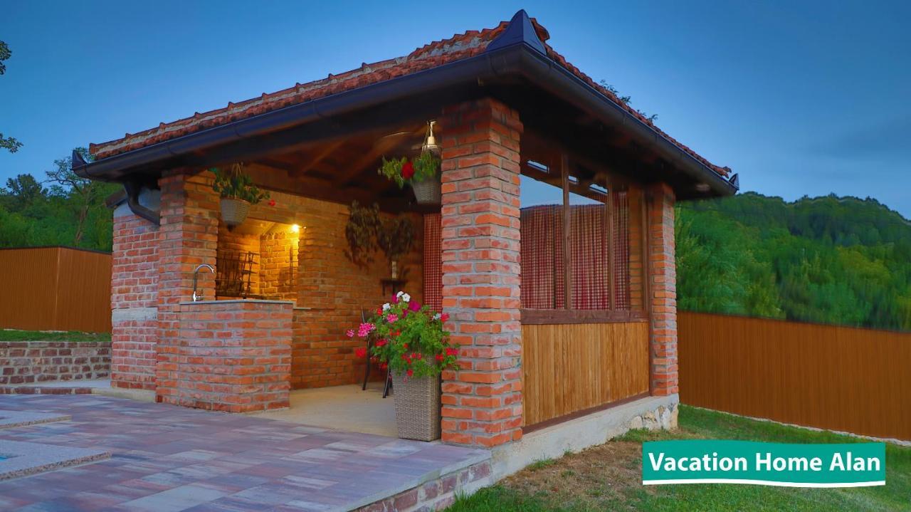 Vacation Home Alan 2 Kulen Vakuf Zewnętrze zdjęcie