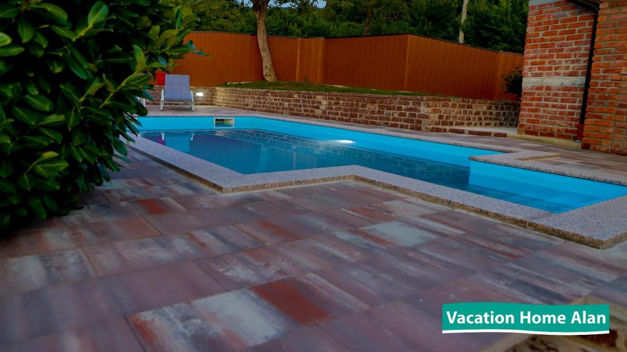 Vacation Home Alan 2 Kulen Vakuf Zewnętrze zdjęcie