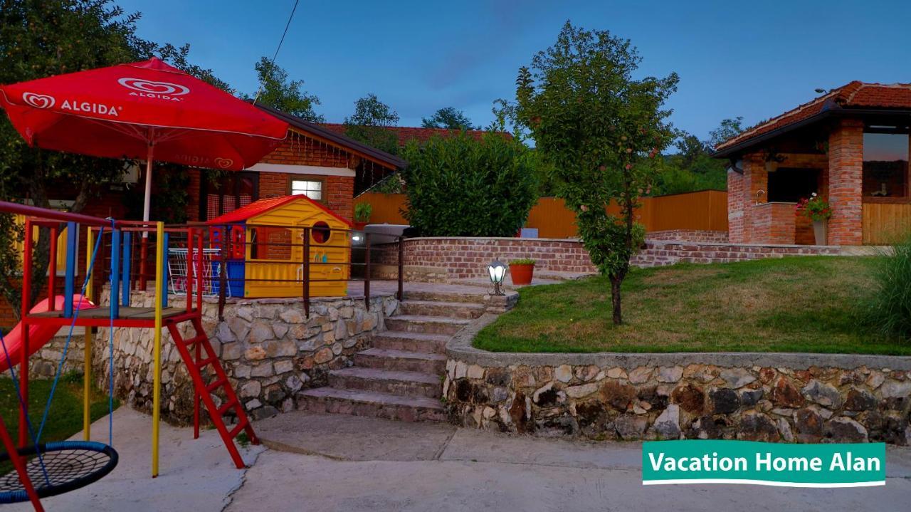Vacation Home Alan 2 Kulen Vakuf Zewnętrze zdjęcie