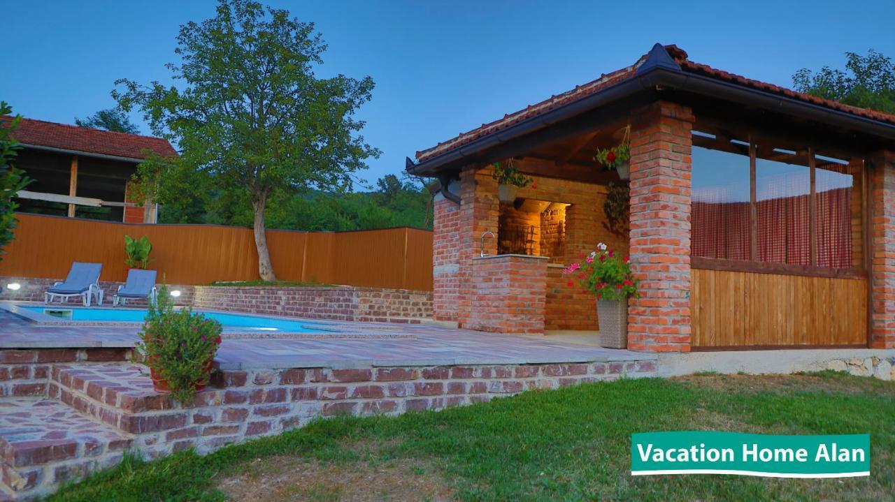 Vacation Home Alan 2 Kulen Vakuf Zewnętrze zdjęcie