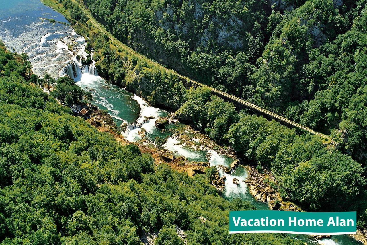 Vacation Home Alan 2 Kulen Vakuf Zewnętrze zdjęcie