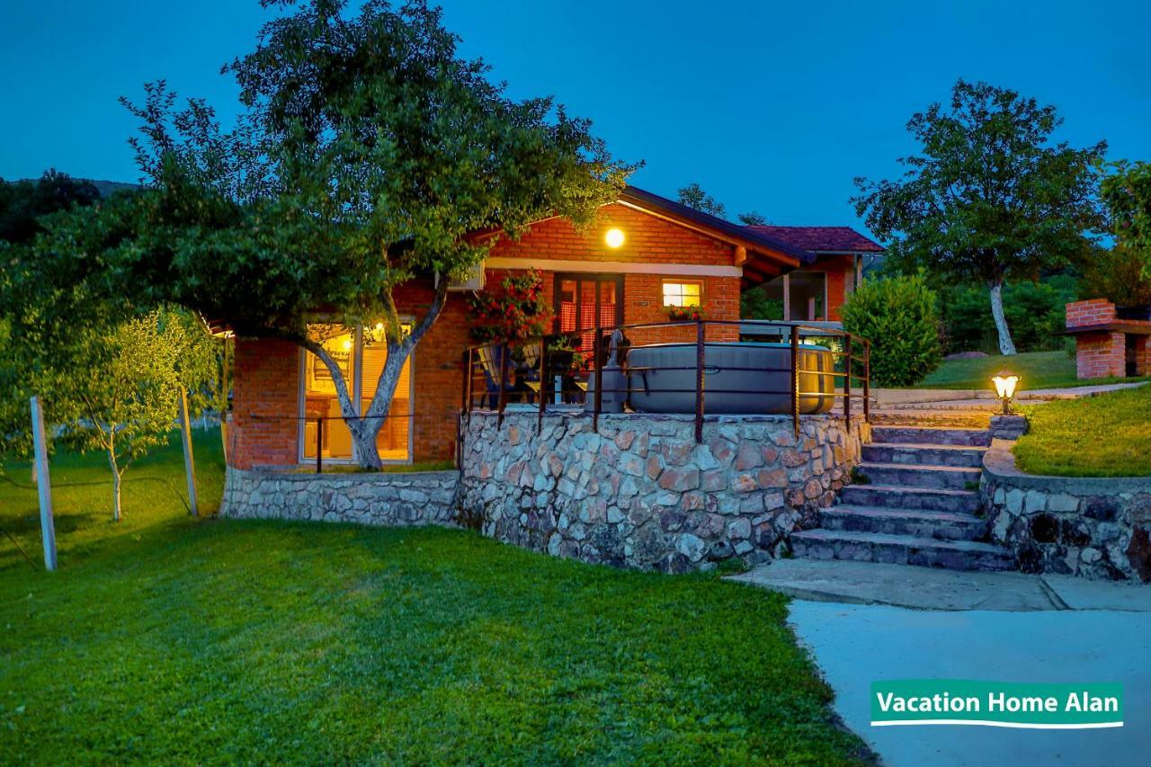 Vacation Home Alan 2 Kulen Vakuf Zewnętrze zdjęcie