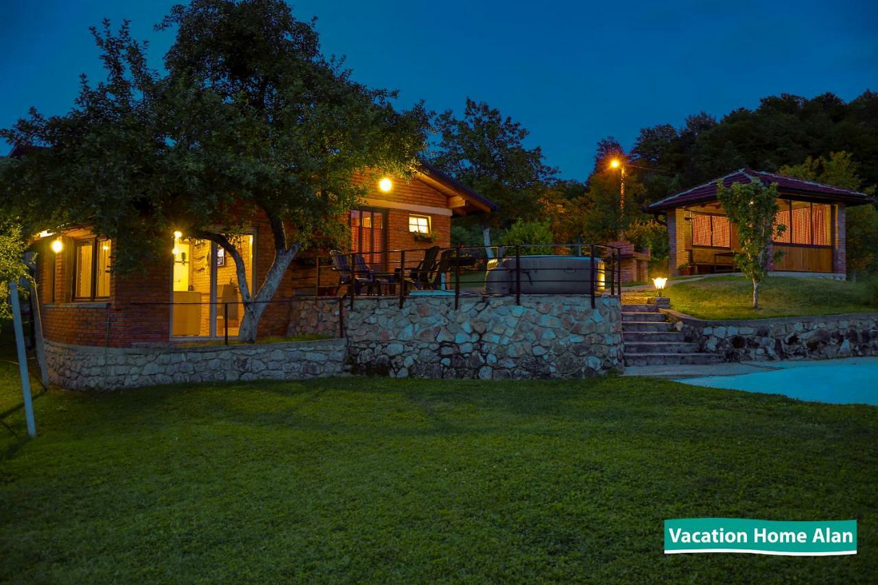 Vacation Home Alan 2 Kulen Vakuf Zewnętrze zdjęcie